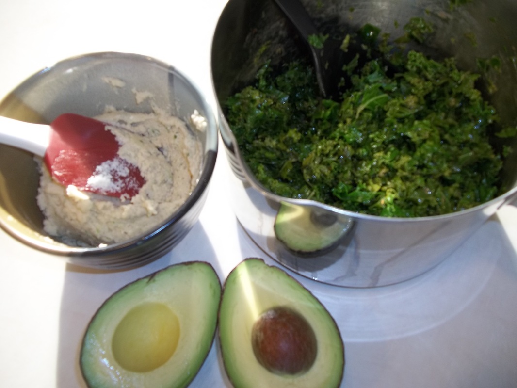 ingredients for kale sandwiches with avocado